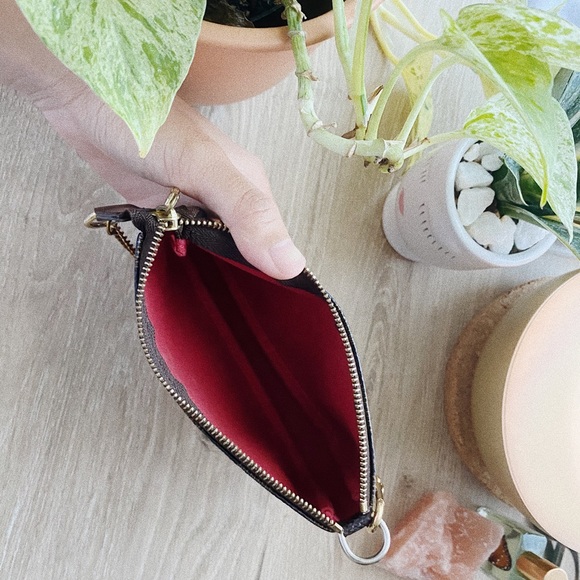 Louis Vuitton • AUTHENTIC Mini Pochette Damier - Picture 3 of 13